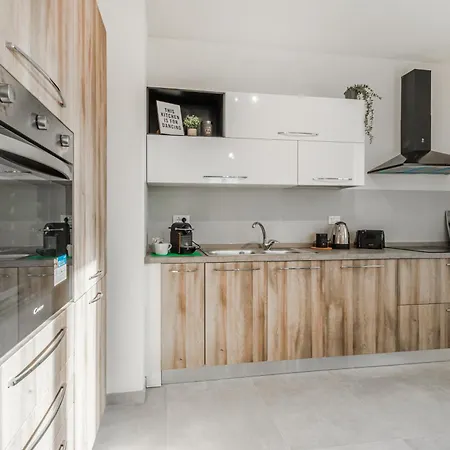 Apartamento Bellaria Palace - Near The Of Ferrari By Movebnb Modena