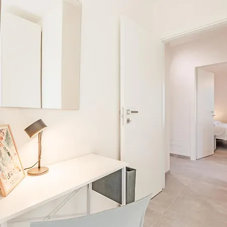 Bellaria Palace - Near The Of Ferrari By Movebnb Apartmán