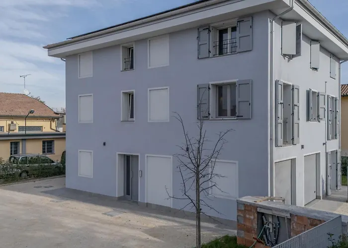 شقة Bellaria Palace - Near The Of Ferrari By Movebnb *