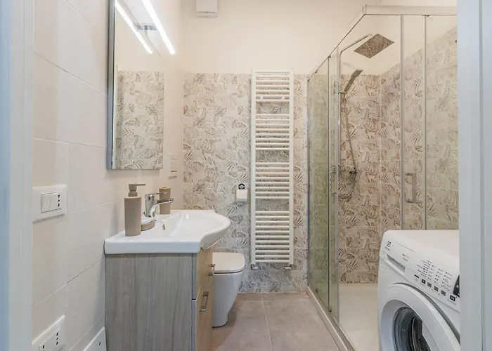 شقة Bellaria Palace - Near The Of Ferrari By Movebnb *