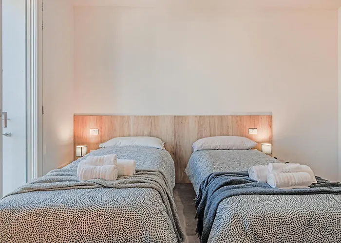 Bellaria Palace - Near The Of Ferrari By Movebnb *